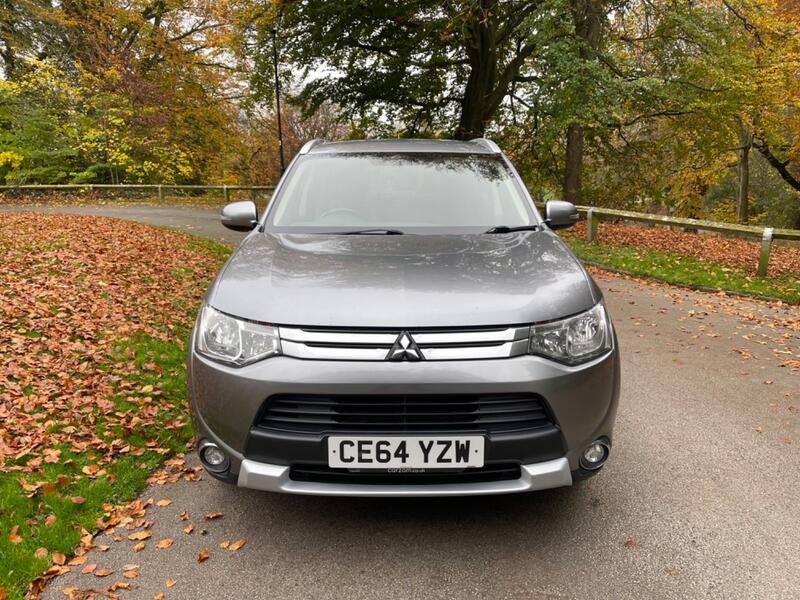 MITSUBISHI OUTLANDER