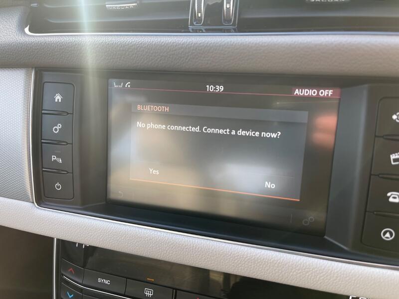 JAGUAR XF