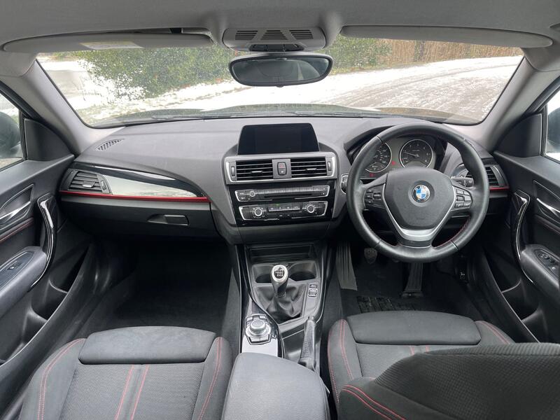 BMW 1 SERIES