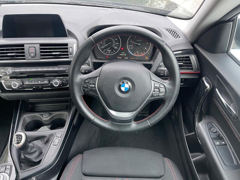 BMW 1 SERIES