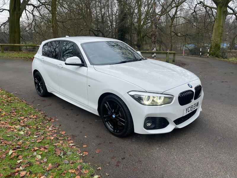 BMW 1 SERIES