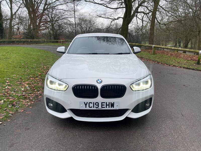 BMW 1 SERIES