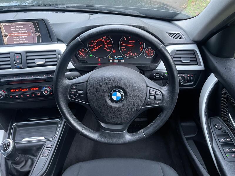 BMW 3 SERIES