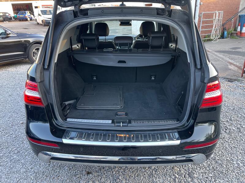 MERCEDES-BENZ M CLASS
