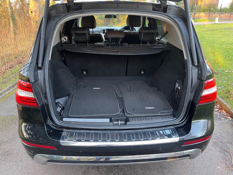 MERCEDES-BENZ M CLASS