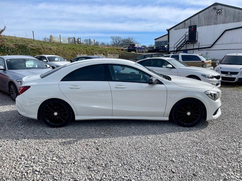 MERCEDES-BENZ CLA