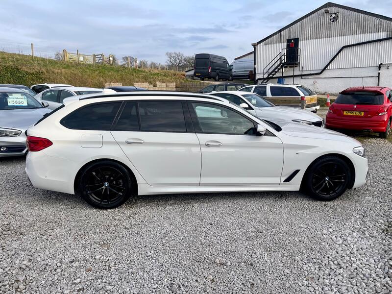BMW 5 SERIES
