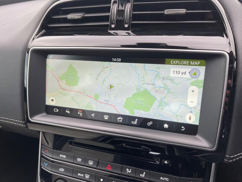 JAGUAR XE