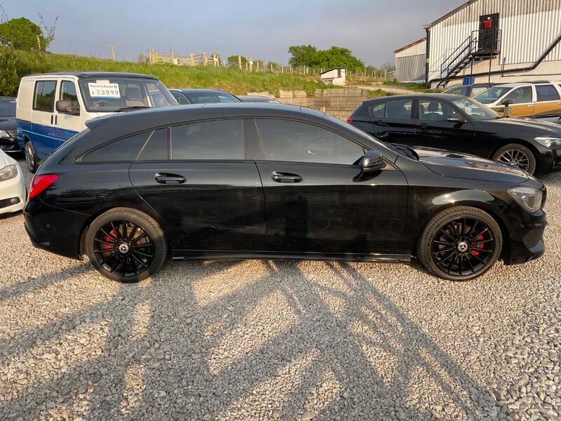 MERCEDES-BENZ CLA