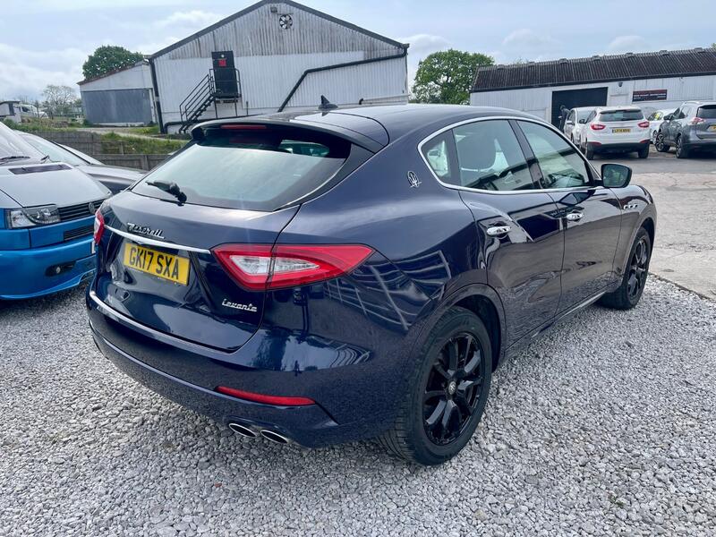 MASERATI LEVANTE