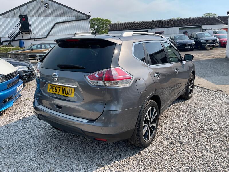 NISSAN X-TRAIL