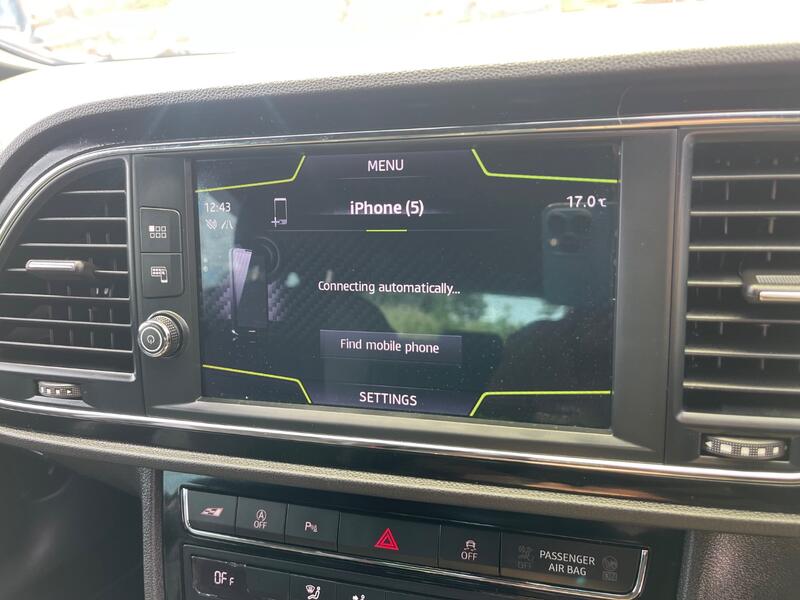 SEAT LEON