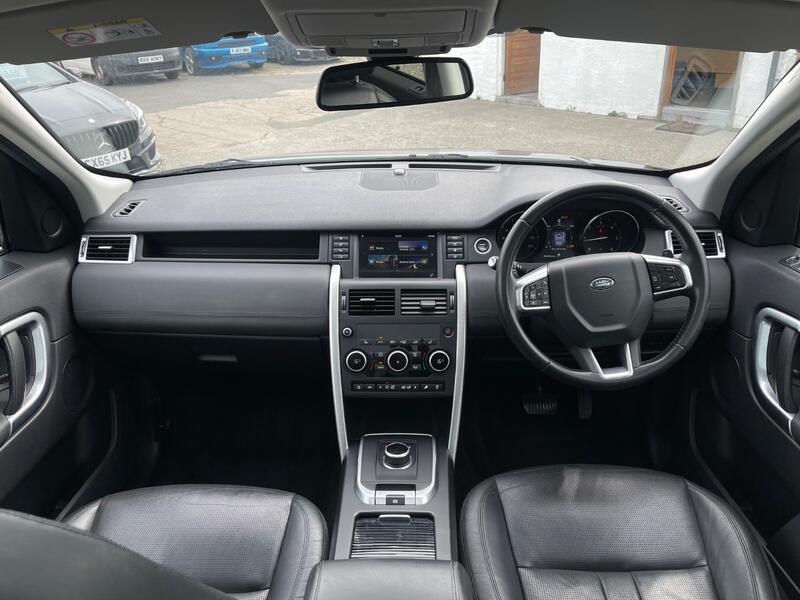 LAND ROVER DISCOVERY SPORT